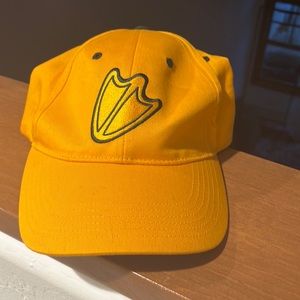 Oregon Ducks Baseball Cap NCAA Cotton Embroidered Yellow OSFM Strap Back Hat